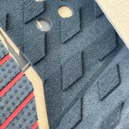 Gorilla Modern Heritage Tail Pad Black Red