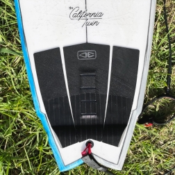 Ocean Earth Fish Surfboard Tail Pad Black