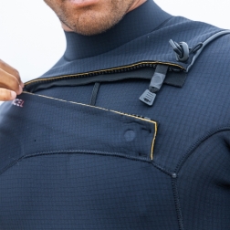  Xcel 5/4mm Infiniti Wetsuit